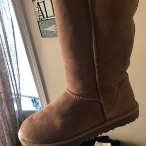 Womens ugg tall boots